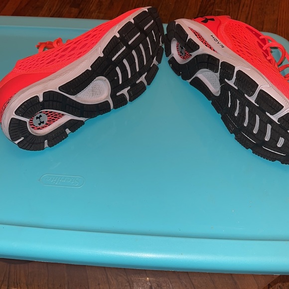 Under Armor Sonic - Picture 9 of 9